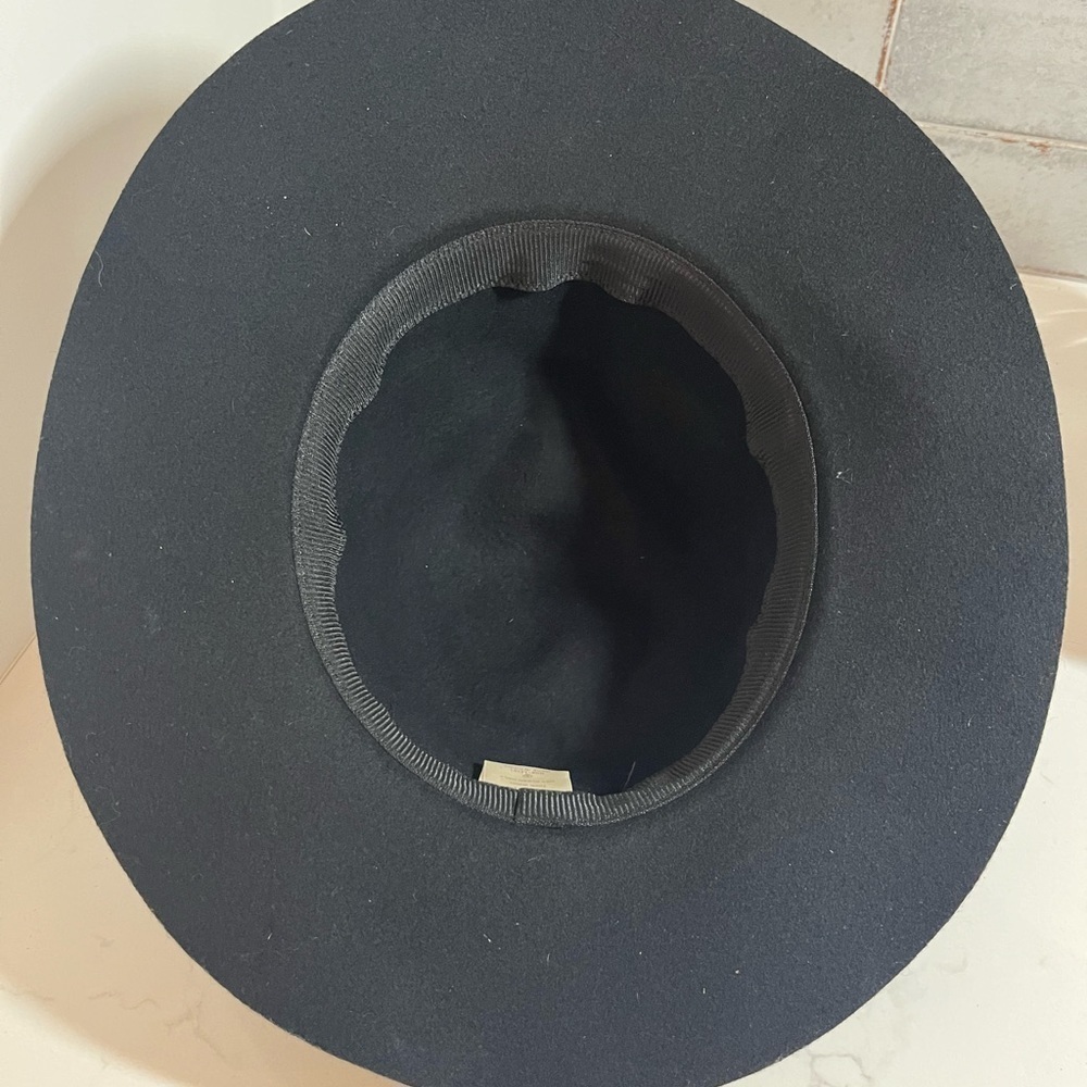 Do Everything in Love Black Wool Hat - Picture 6 of 8